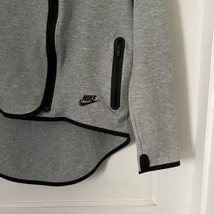 Nike Training Jacket - Grey/Black